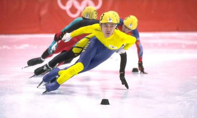 图赫尔：这是一个很困难的小组；现在考虑选人还太早